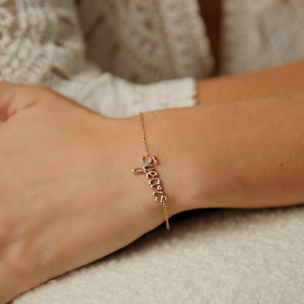 bracelet personnalisé, bracelet sur mesure, bijou sur mesure, thea jewelry