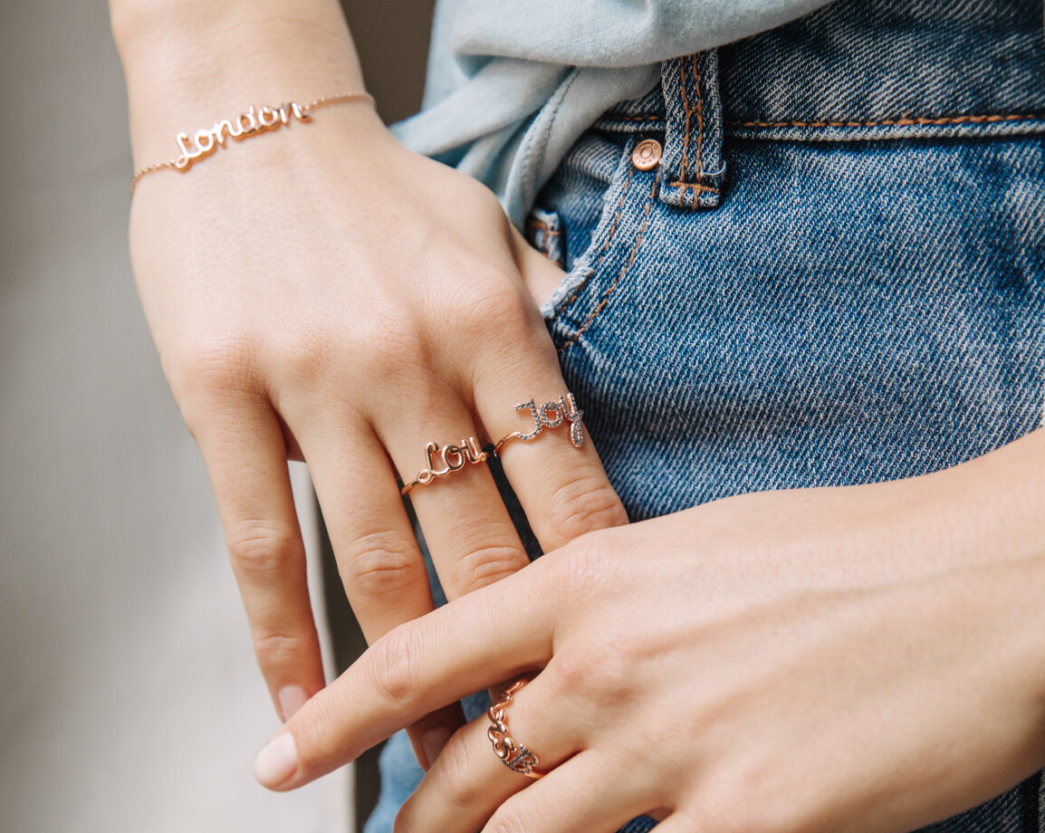 Thea tips to show off your jewelry!