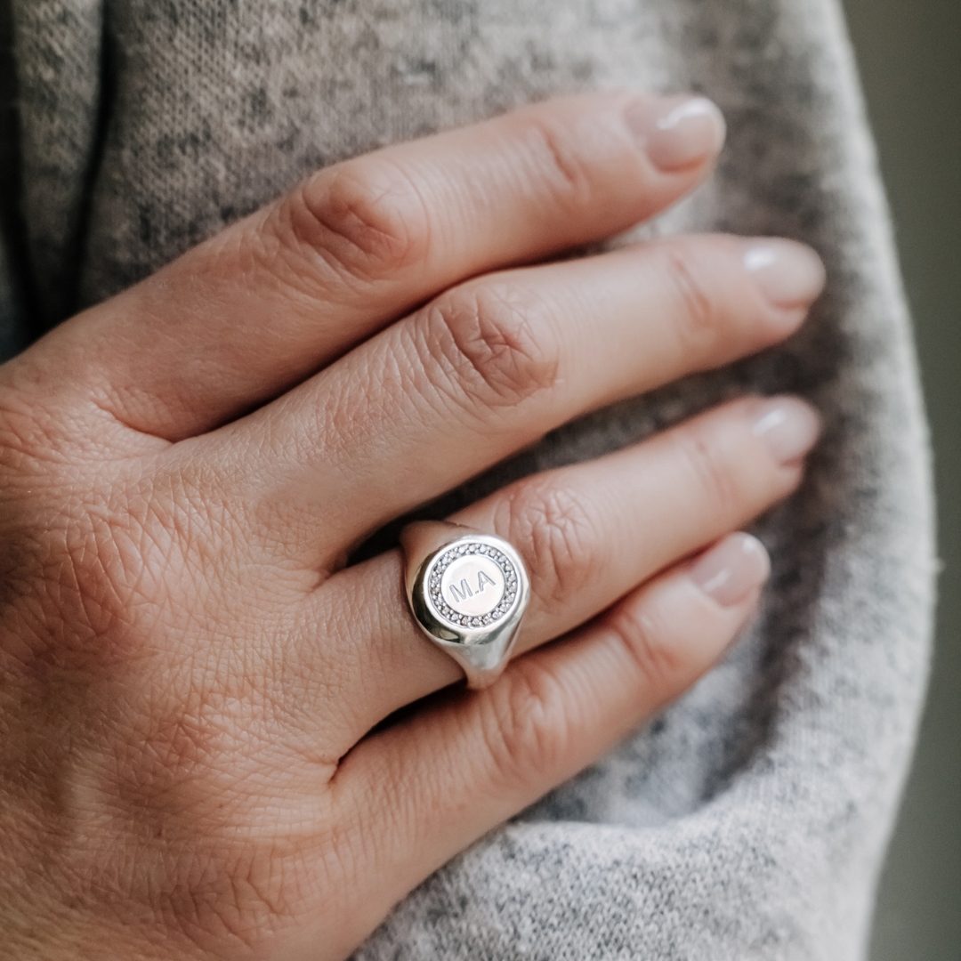 bague personnalisée, bague personnalisable, bague sur mesure, bijou sur mesure, thea jewelry